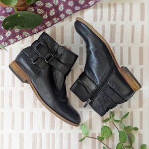 Franco Sarto | Harwick | Buckle Detail Leather Bootie